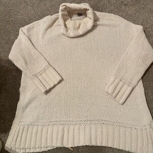 Aerie turtleneck sweater